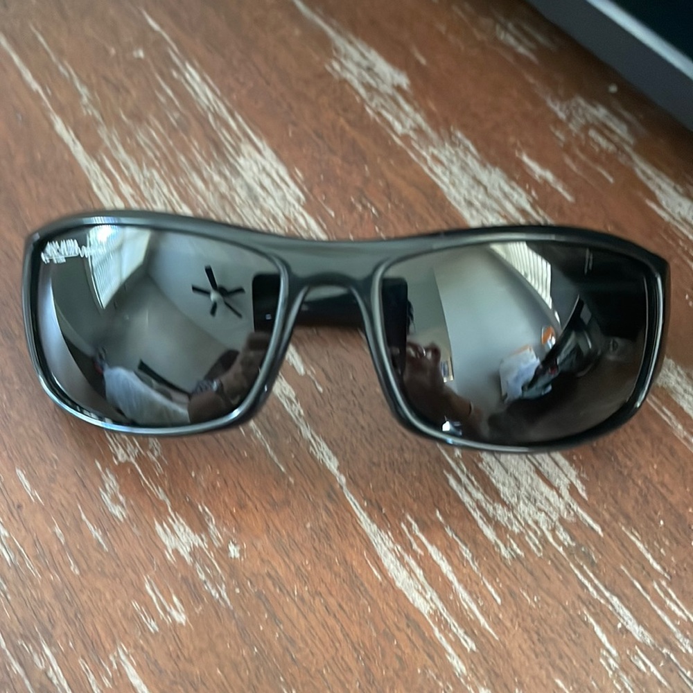 Bolle men’s King 10998 black sunglasses
